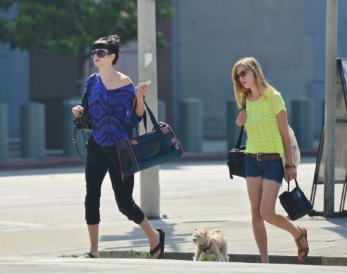 Krysten Ritter Feet Toes And Soles 103