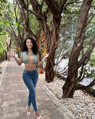 Malu Trevejo Feet Toes And Soles 141