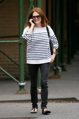 Julianne Moore Feet Toes And Soles 211