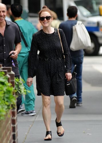 Julianne Moore Feet Toes And Soles 414