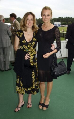 Gillian Anderson Feet Toes And Soles 18