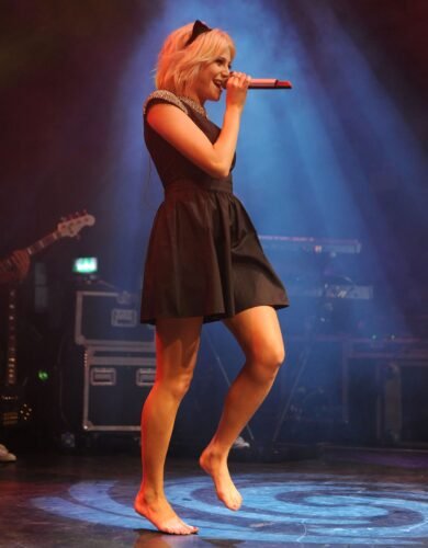 Pixie Lott Feet Toes And Soles 135
