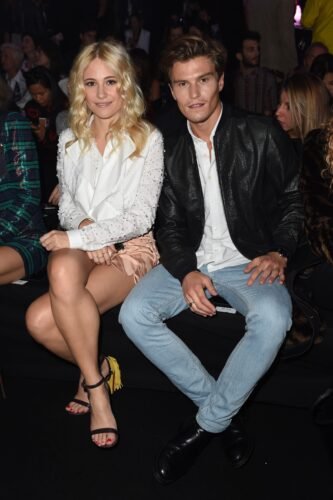 Pixie Lott Feet Toes And Soles 495