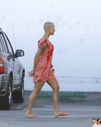 Amber Rose Feet Toes And Soles 37