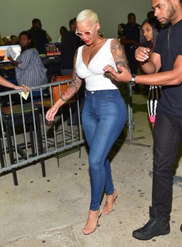 Amber Rose Feet Toes And Soles 482