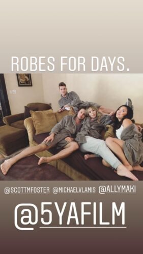 Chloe Bennet Feet Toes And Soles 135