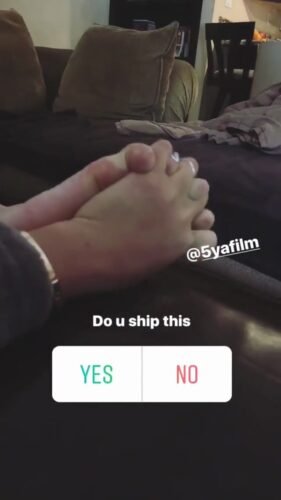 Chloe Bennet Feet Toes And Soles 141
