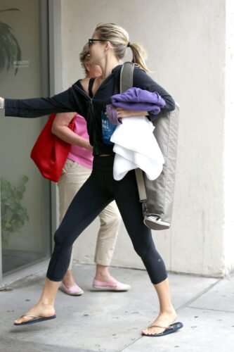 Ali Larter Feet Toes And Soles 314