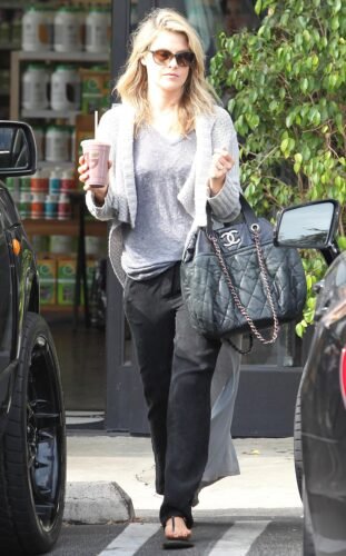 Ali Larter Feet Toes And Soles 332