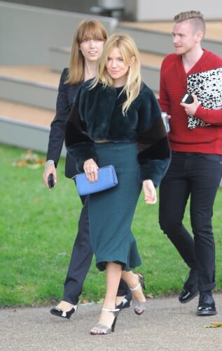 Sienna Miller Feet Toes And Soles 369