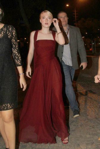 Dakota Fanning Feet Toes And Soles 64