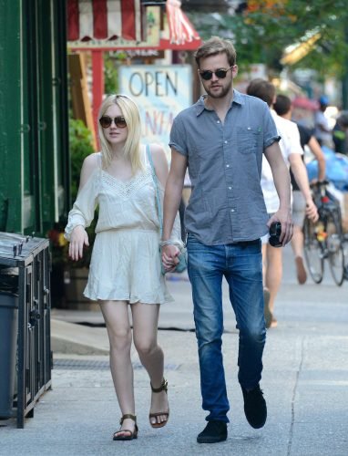 Dakota Fanning Feet Toes And Soles 118