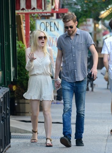 Dakota Fanning Feet Toes And Soles 121