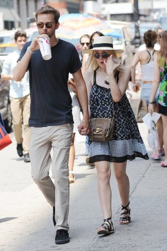 Dakota Fanning Feet Toes And Soles 139