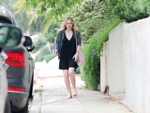 Dakota Fanning Feet Toes And Soles 421