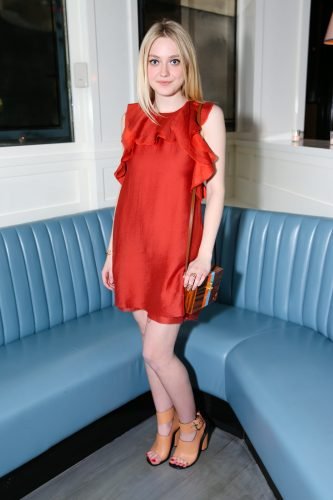 Dakota Fanning Feet Toes And Soles 427