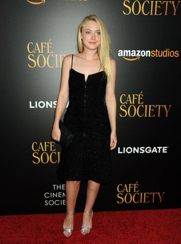 Dakota Fanning Feet Toes And Soles 527