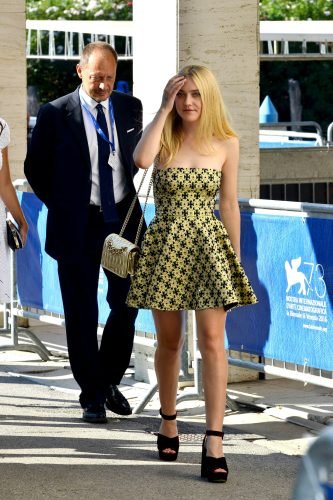 Dakota Fanning Feet Toes And Soles 562