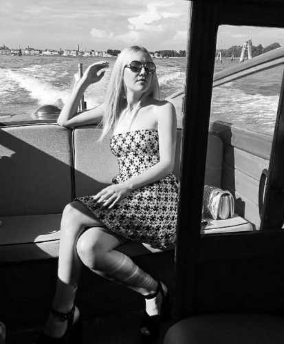 Dakota Fanning Feet Toes And Soles 573