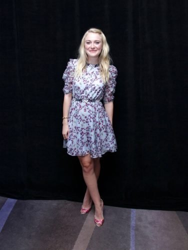 Dakota Fanning Feet Toes And Soles 615