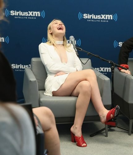 Dakota Fanning Feet Toes And Soles 688