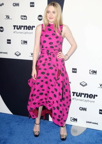 Dakota Fanning Feet Toes And Soles 761