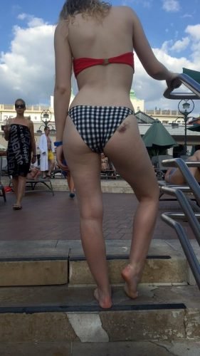 Dakota Fanning Feet Toes And Soles 779