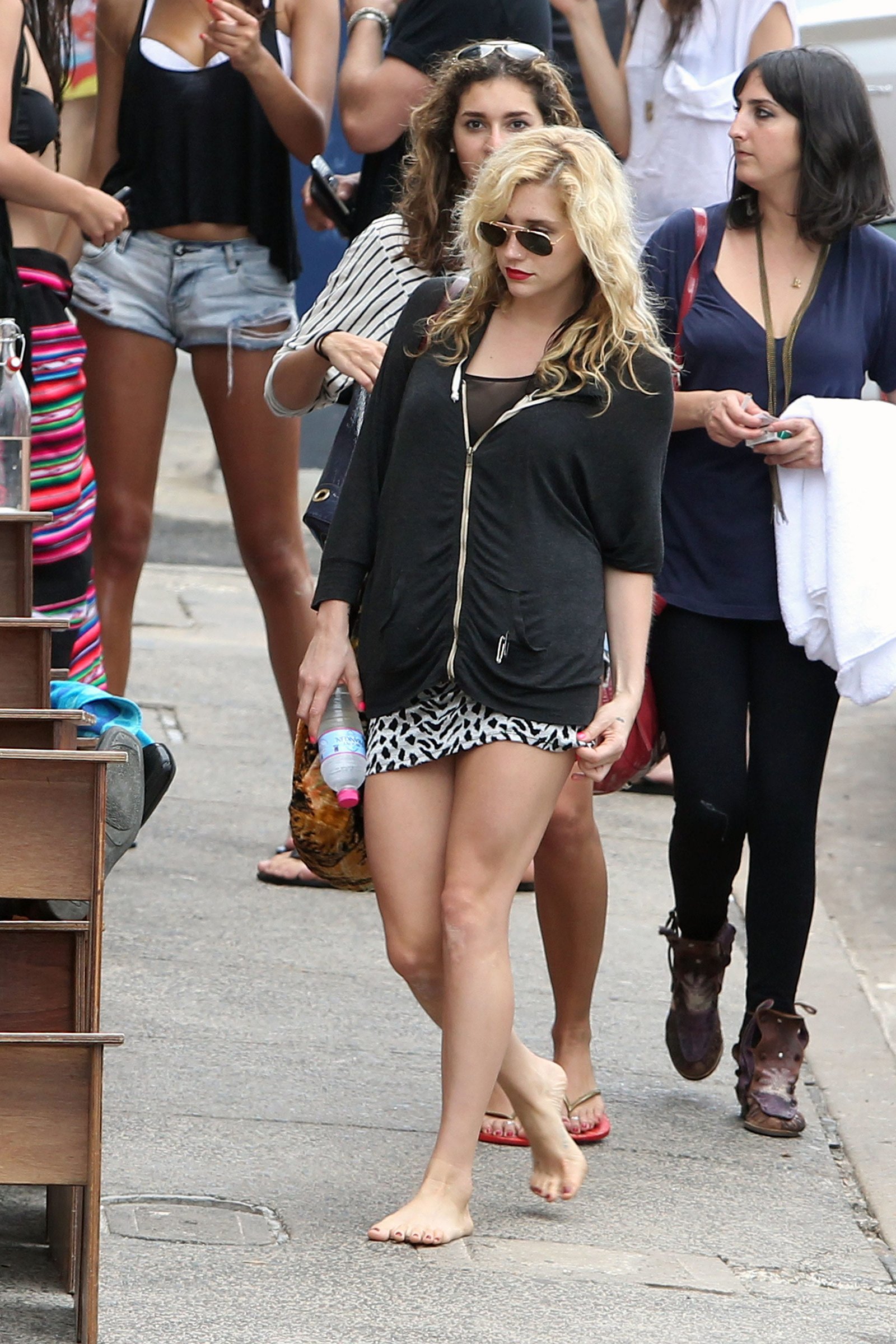 Kesha Feet Pics