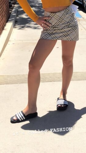 Vale Genta Feet Toes And Soles 138