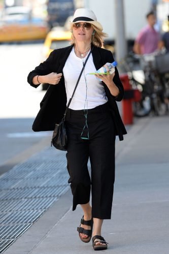 Naomi Watts Feet Toes And Soles 1604