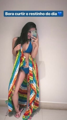 Larissa Manoela Feet Toes And Soles 18