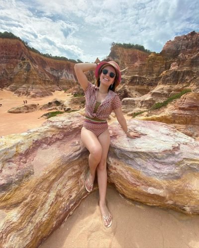 Larissa Manoela Feet Toes And Soles 200