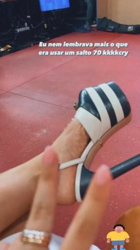 Larissa Manoela Feet Toes And Soles 512