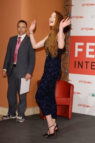 Sophie Turner Feet Toes And Soles 78