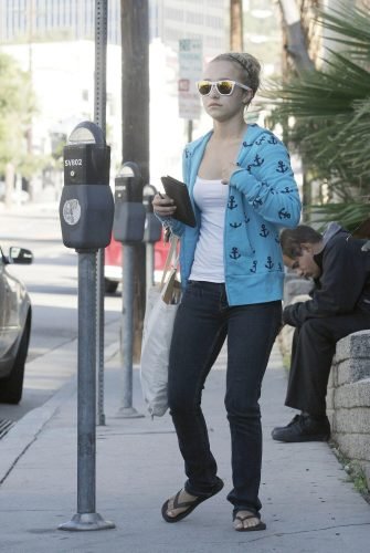 Hayden Panettiere Feet Toes And Soles 263