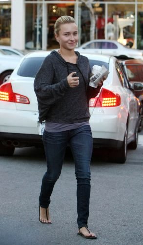 Hayden Panettiere Feet Toes And Soles 423