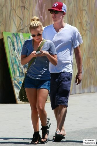Hayden Panettiere Feet Toes And Soles 958