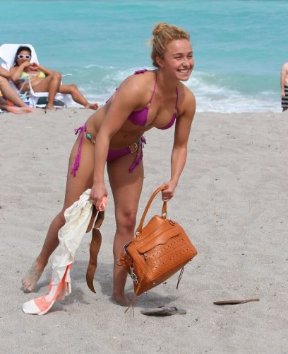 Hayden Panettiere Feet Toes And Soles 1129
