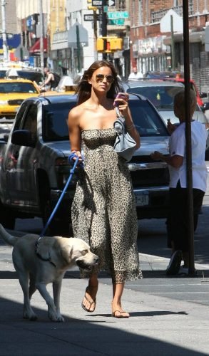 Irina Shayk Feet Toes And Soles 732