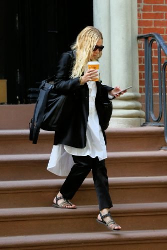 Ashley Olsen Feet Toes And Soles 476