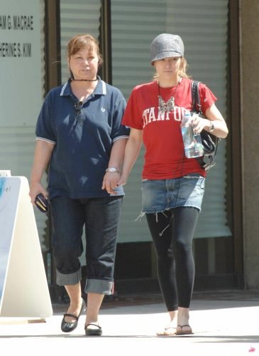 Hilary Duff Feet Toes And Soles 73