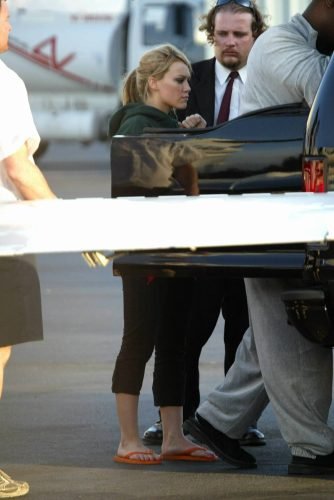 Hilary Duff Feet Toes And Soles 75