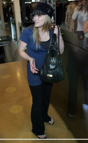 Hilary Duff Feet Toes And Soles 94