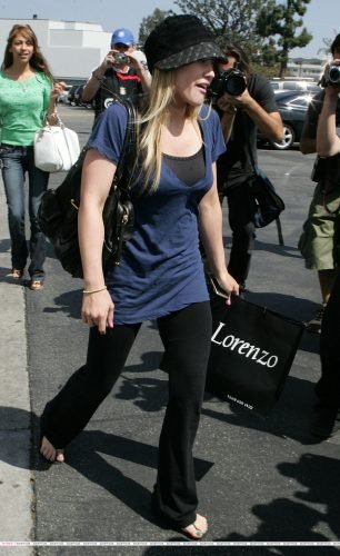 Hilary Duff Feet Toes And Soles 103