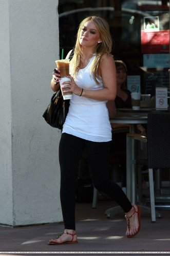 Hilary Duff Feet Toes And Soles 116