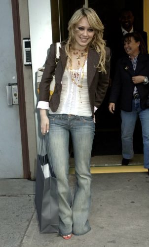 Hilary Duff Feet Toes And Soles 315