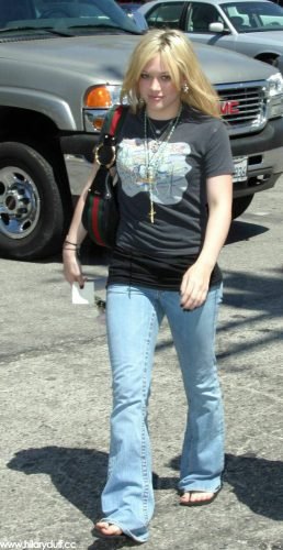 Hilary Duff Feet Toes And Soles 338