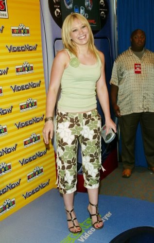 Hilary Duff Feet Toes And Soles 379