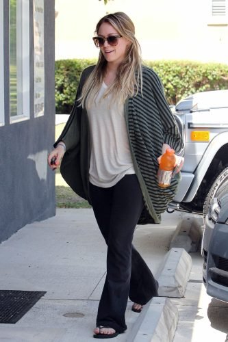 Hilary Duff Feet Toes And Soles 601