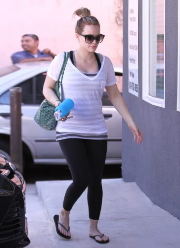 Hilary Duff Feet Toes And Soles 650